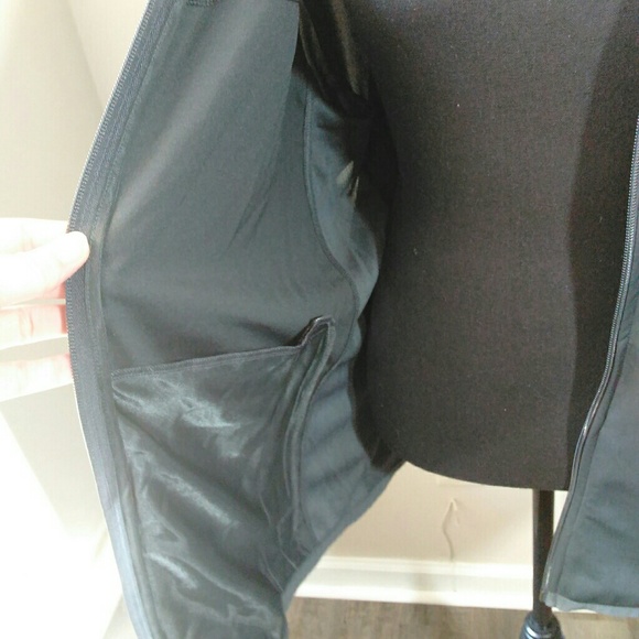 Nike Running Jacket Size Large - Picture 6 of 7